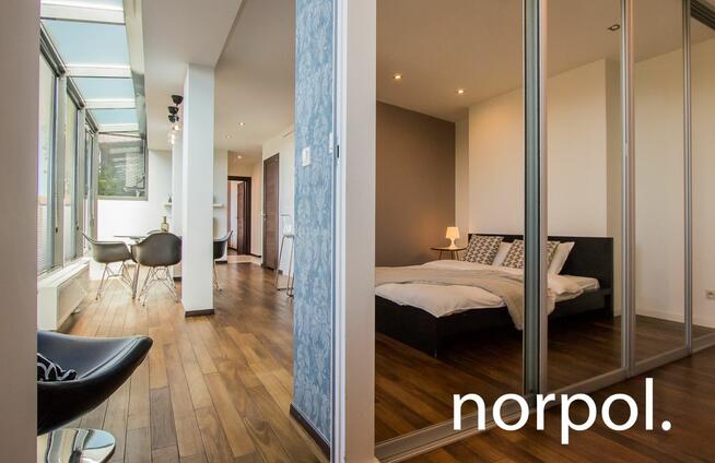 Mieszkanie z dużym tarasem w Angel City, 3 pokoje, garaż, klimatyzacja, Szlak