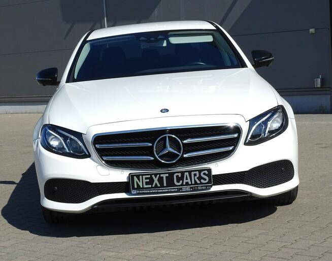 Mercedes E 220