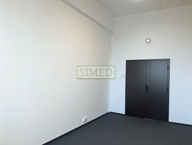 Dostep24h,recepcja,ochrona,parking,widne,wys.4m