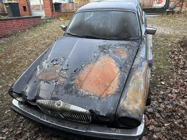 Jaguar Daimler Double Six XJ12