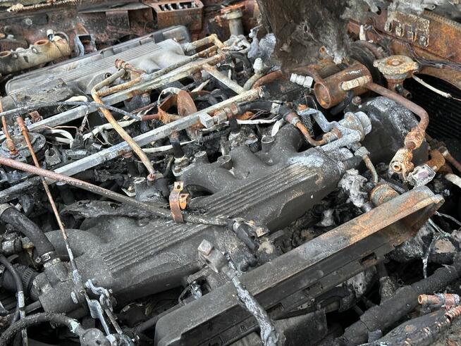 Jaguar Daimler Double Six XJ12