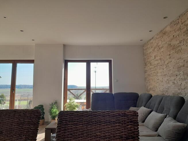 Nowy dom z działką