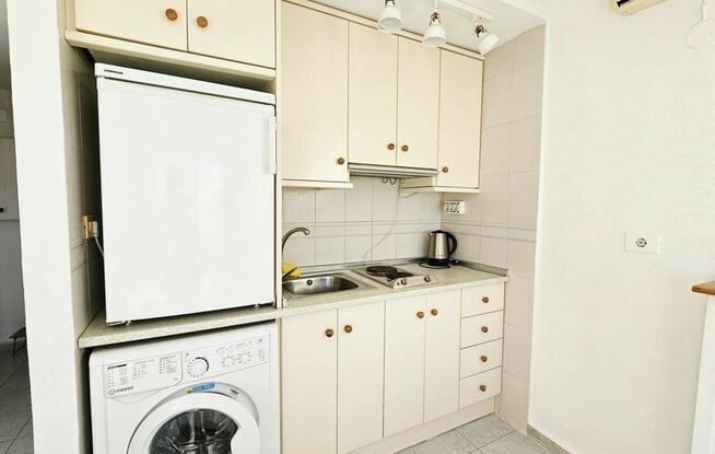 STUDIO Z BASENEM I WIDOKIEM NA MORZE W TORREVIEJA