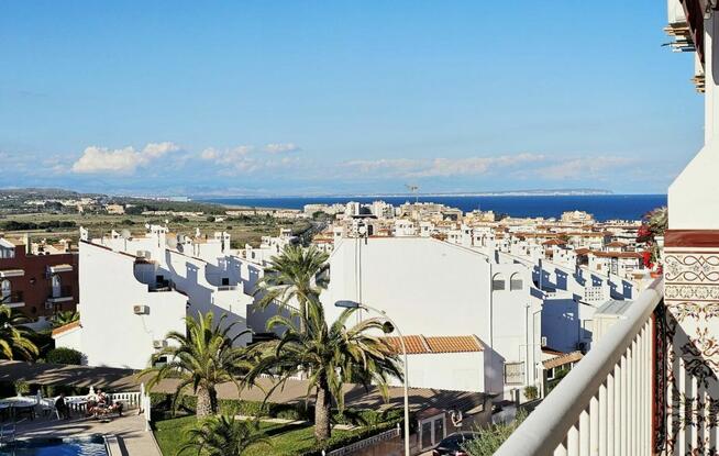 STUDIO Z BASENEM I WIDOKIEM NA MORZE W TORREVIEJA