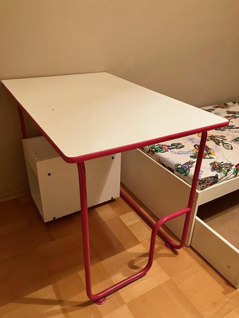 Komplet mebli dla dziecka szafa łóżko regał biurko