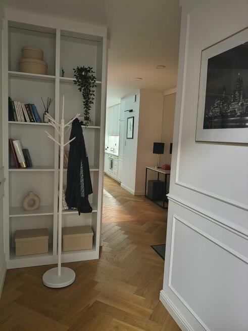 Wynajmę eleganckie 3 pokojowe mieszkanie w Markach