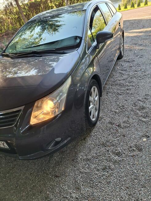 Sprzedam Toyota avensis t27