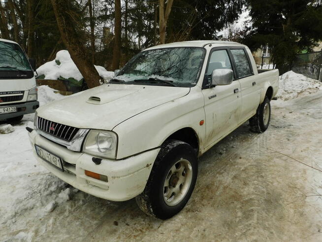 Pojazdy i maszyny budowlane oraz sprzęt foto - 75% wartości