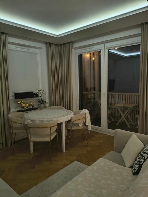 Wynajmę eleganckie 3 pokojowe mieszkanie w Markach