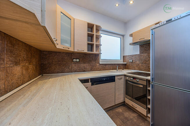 Komfortowe 2 pokoje z garażem, Ursus