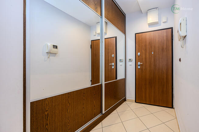 Komfortowe 2 pokoje z garażem, Ursus