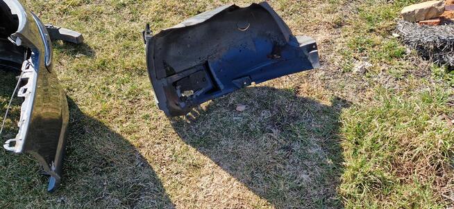 Zderzak przód i tył Peugot 407