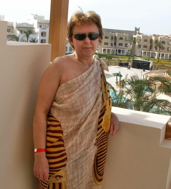 Poznam atrakcyjną zadbaną nie wstydliwą przyjacjołkę