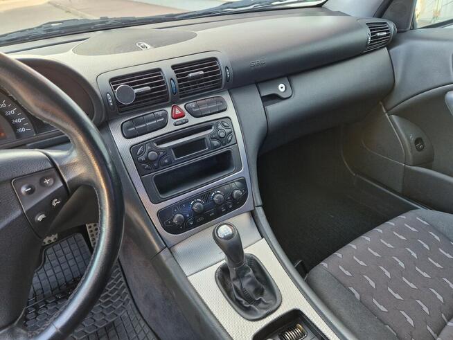 ///Mercedes C200 Kompresor///Xenon/// Klima///