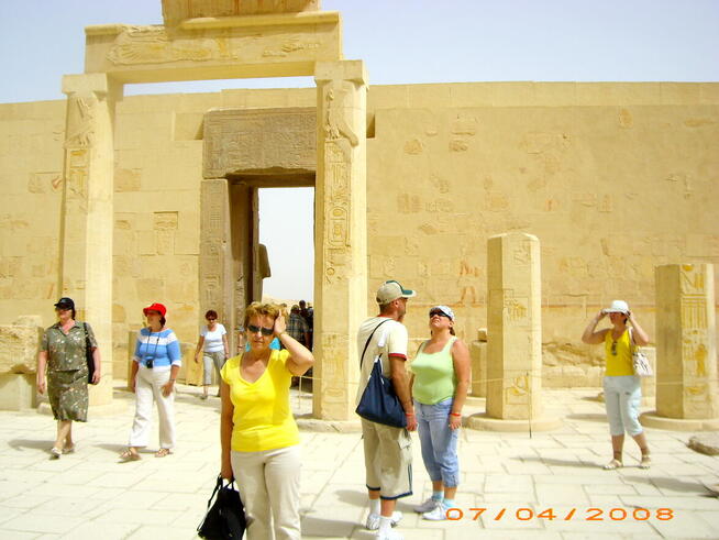 Poznam atrakcyjną zadbaną nie wstydliwą przyjacjołkę