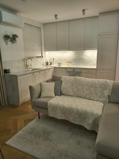 Wynajmę eleganckie 3 pokojowe mieszkanie w Markach