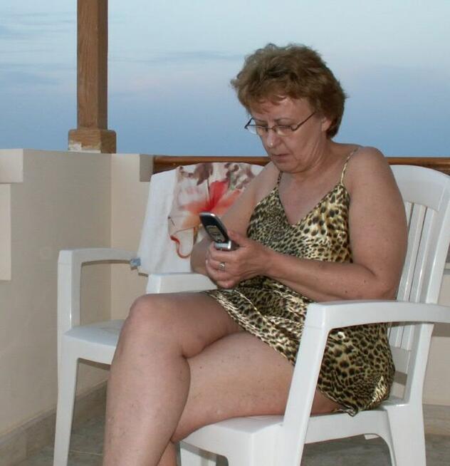 Poznam atrakcyjną zadbaną nie wstydliwą przyjacjołkę