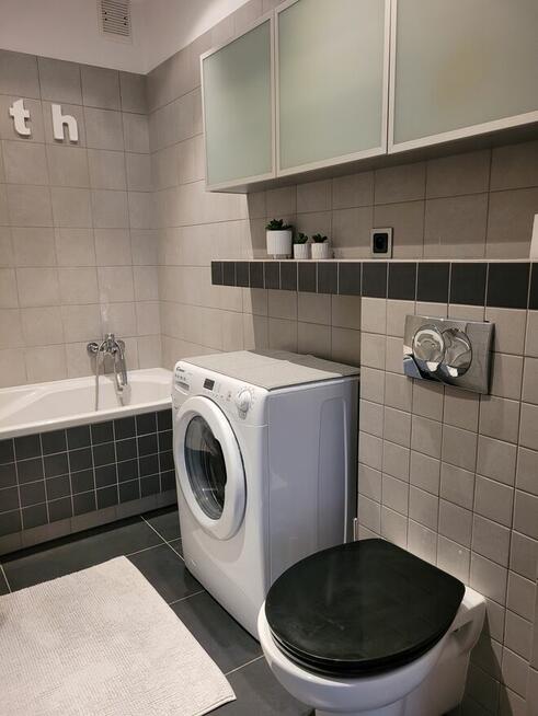 Prądnik Czerwony-2 pokoje, balkon,winda