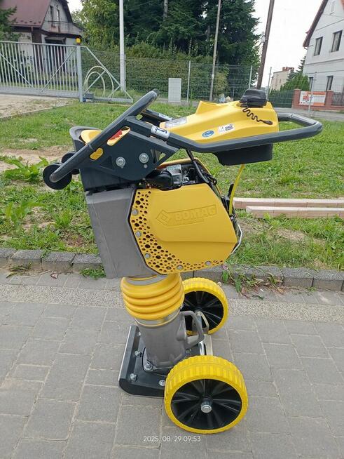 Minikoparka JCB-Wozidło-BEZ OPERATORA --- ANDRYCHÓW---