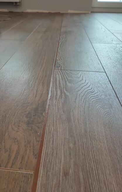 Remont, malowanie i gładzie natryskowo agregatem