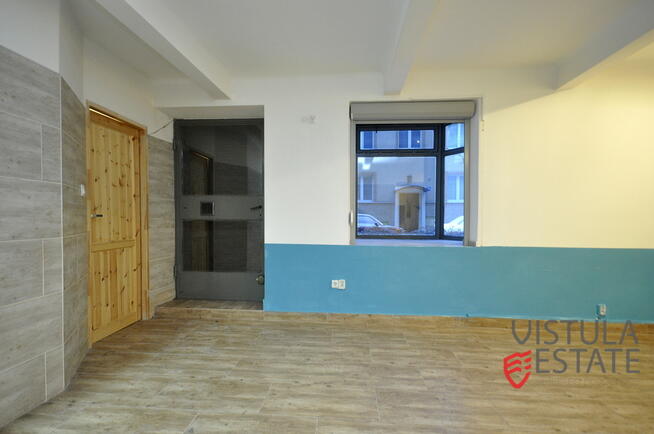 Witrynowy lokal usługowo-handlowy