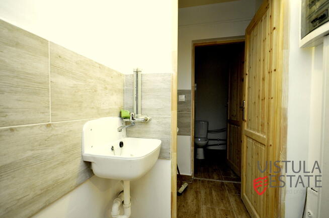 Witrynowy lokal usługowo-handlowy