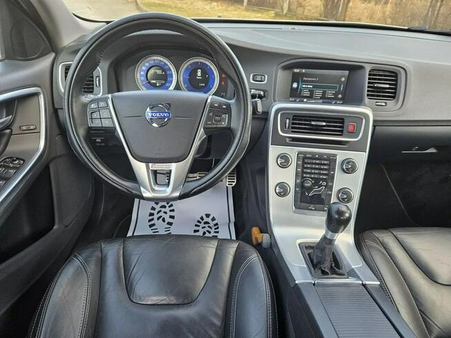 Volvo S60 R-Design* Bogate Wyposażenie* Pełna Historia Serwisowa* Nowe Wtryski