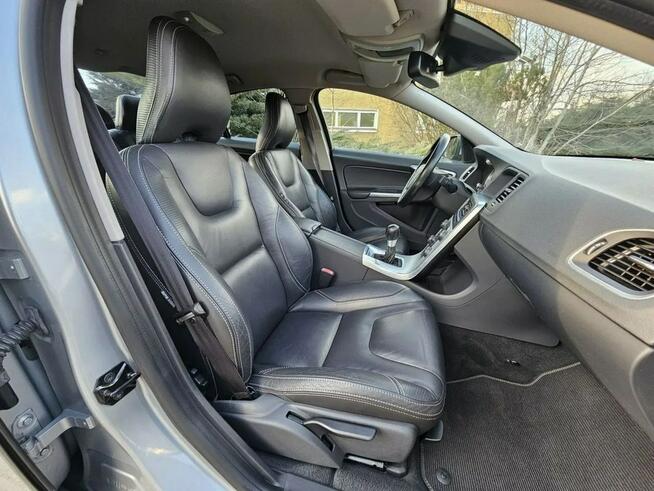 Volvo S60 R-Design* Bogate Wyposażenie* Pełna Historia Serwisowa* Nowe Wtryski