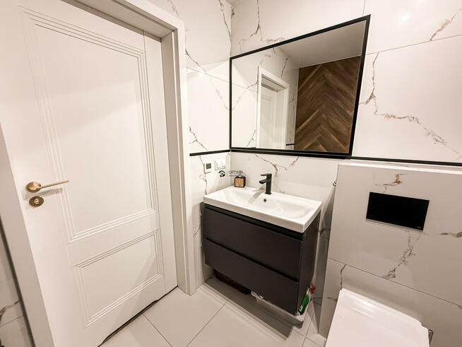 Dom Gościno, Kwiatowa