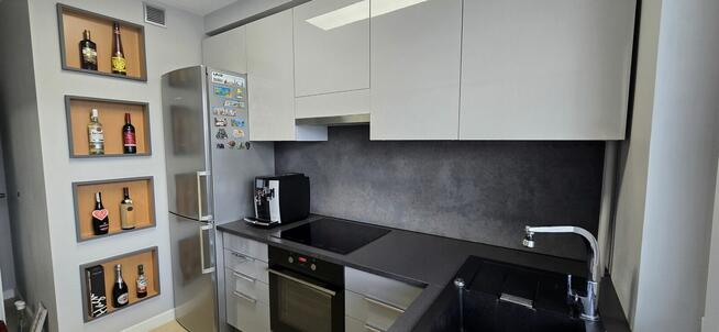 atrakcyjne 64m wysoki standard