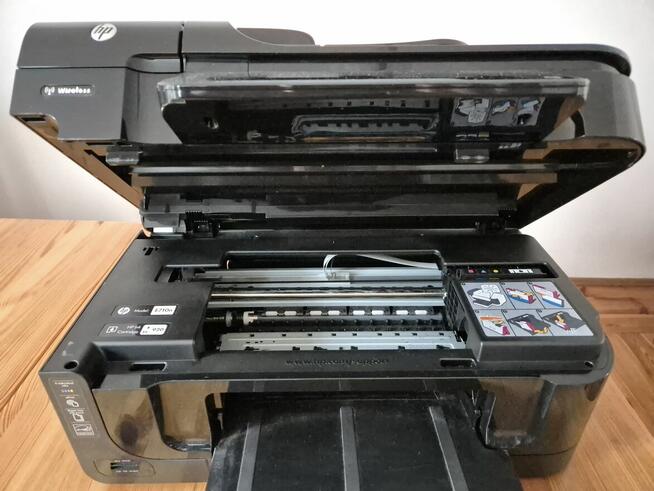 Kolorowa atramentowa drukarka, kopiarka i skaner z duplexem