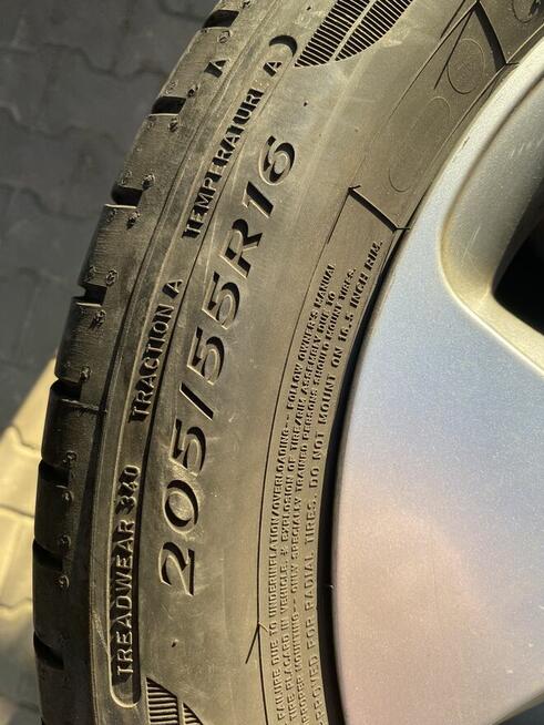 Używane felgi aluminiowe opony letnie Kia R16/205/55