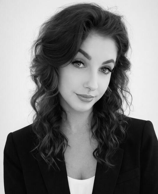 Szukam pracy , kobieta 25 lat