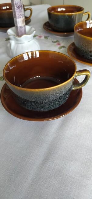 Filiżanki do kawy, herbaty.