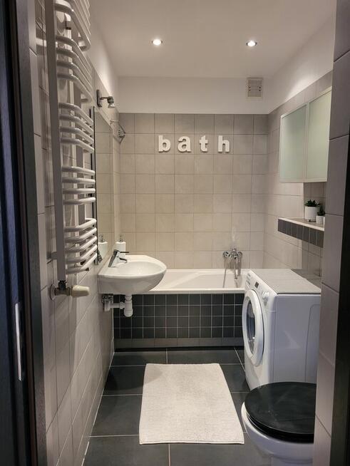 Prądnik Czerwony-2 pokoje, balkon,winda