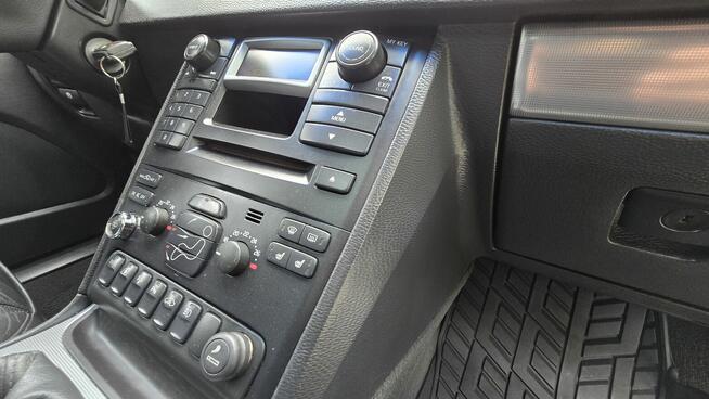 Volvo XC90 2,5B+LPG 210KM Manual 4x4 Bi-Xenon REZERWACJA!