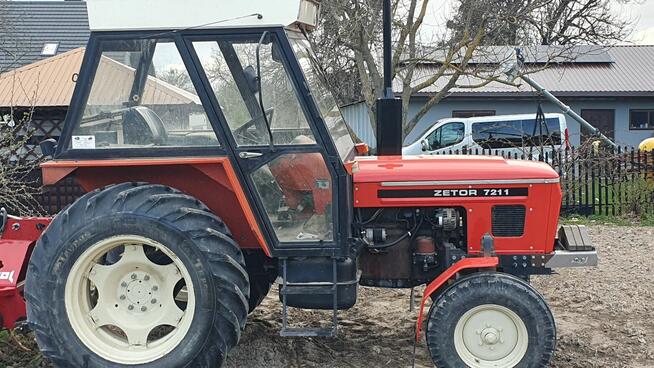 Ciągnik zetor 7011 wspomaganie wąskie koła