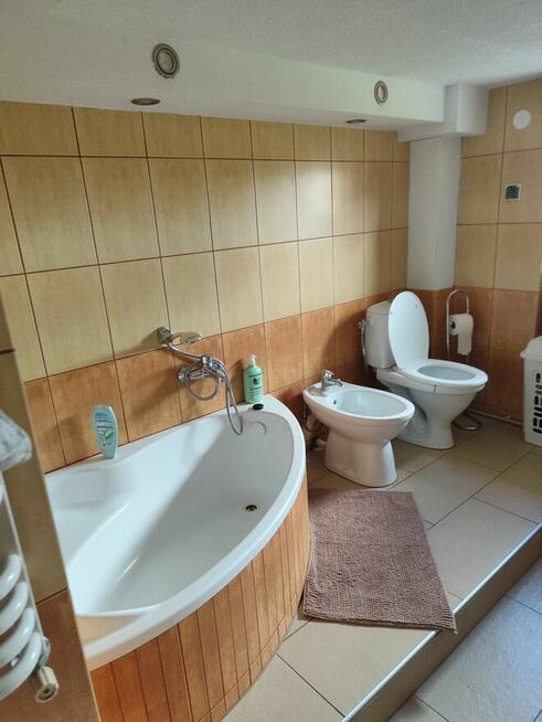 Nieruchomość - Świątniki Górne