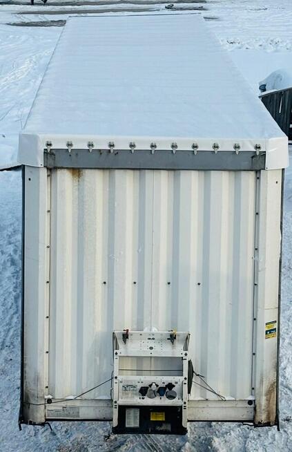 Wymiana dachu w naczepach – szybka realizacja i solidne wyko