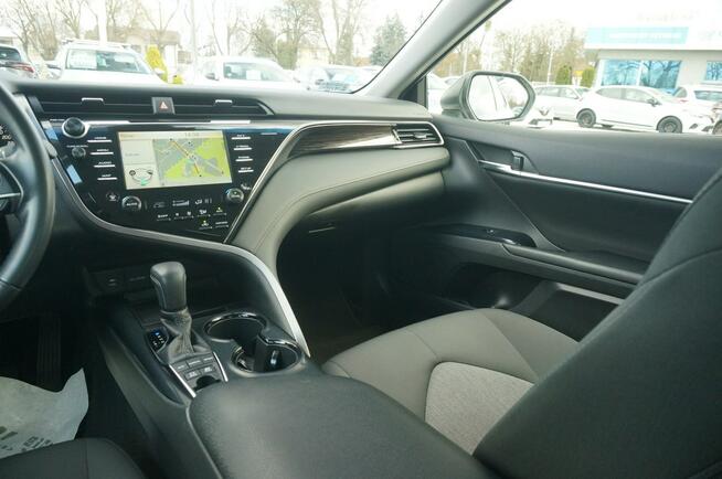 Toyota Camry WI537KV 2.5 Hybrid 177 KM Prestige e-CVT Salon Polska FVat 23% WI537KV