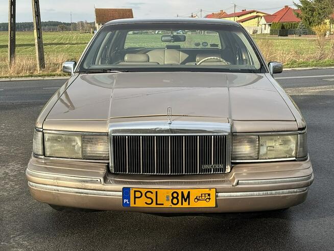 Lincoln Town Car Executive Series 1991