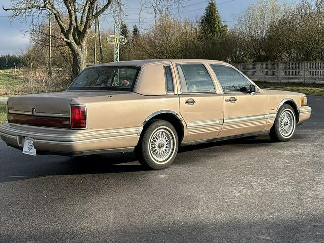 Lincoln Town Car Executive Series 1991