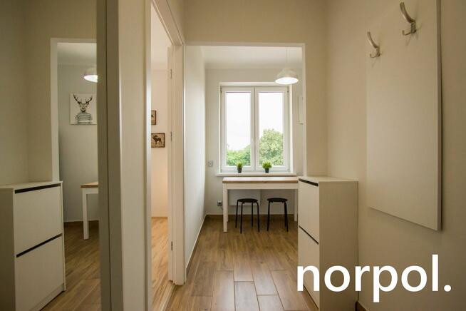 Mieszkanie z osobną sypialnią, jasną kuchnia, widokiem na Wawel