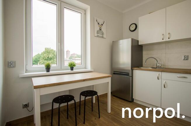 Mieszkanie z osobną sypialnią, jasną kuchnia, widokiem na Wawel