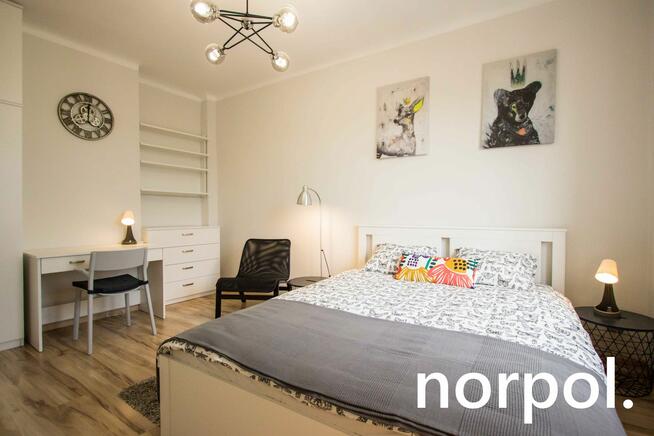 Mieszkanie z osobną sypialnią, jasną kuchnia, widokiem na Wawel