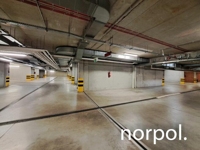 Lokal usługowo-handlowo-biurowy w reprezentacyjnym apartamentowcu, os. Ruczaj