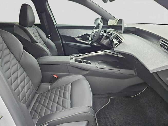 Peugeot 3008 GT Hybrid 145 KM / Full opcja