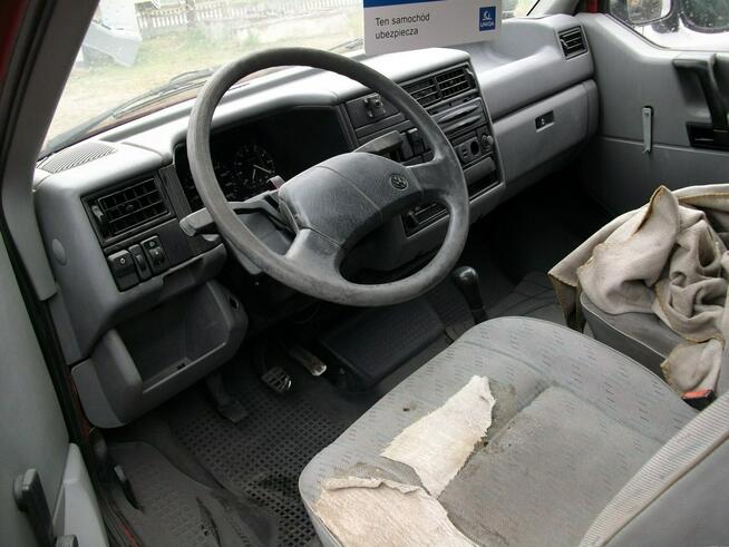 Volkswagen Transporter wersja long/ 2370 cm3/ 1994 rok