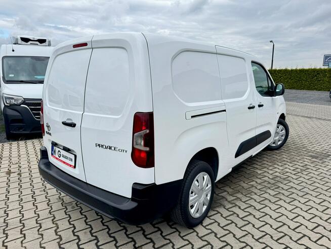 Toyota Proace City SALON PL / 156tys.km / L2H1 DŁUGI / 3 OSOBY / KLIMA /GWARANCJA