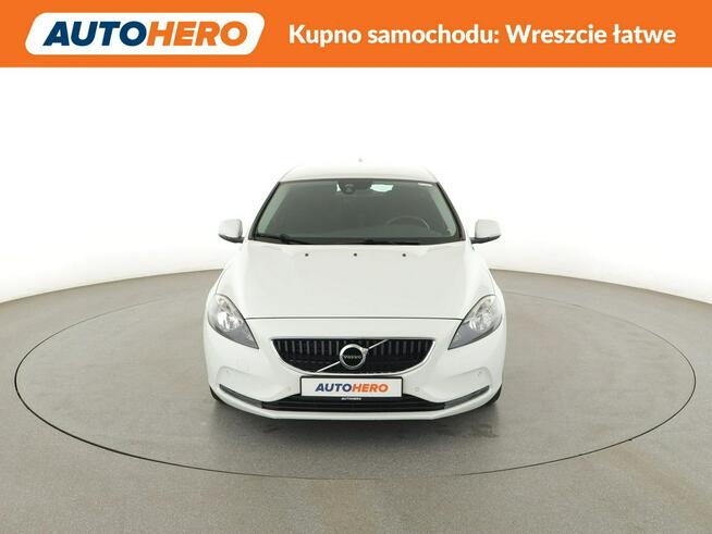 Volvo V40 navi PDC tempomat grzane fotele LED
